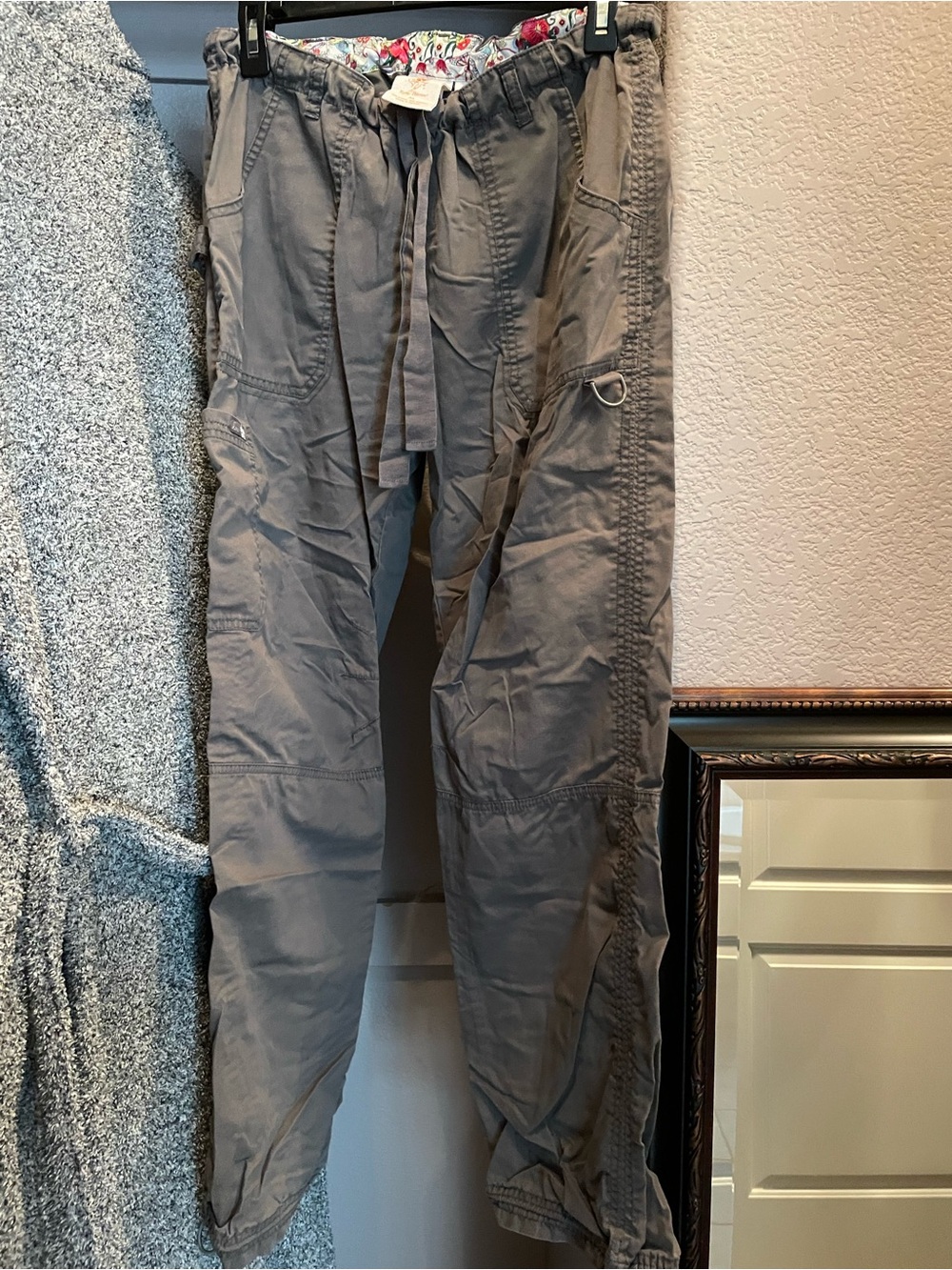 Women's Lindsey scrub Pants - Gray koi